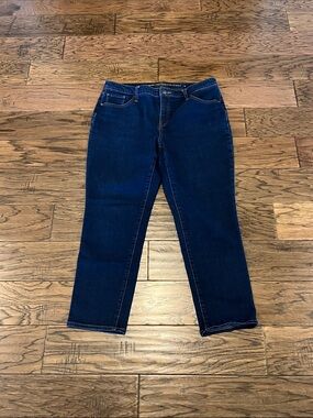 Chico’s So Slimming Girlfriend Slim Leg Ankle Size 12P/2P